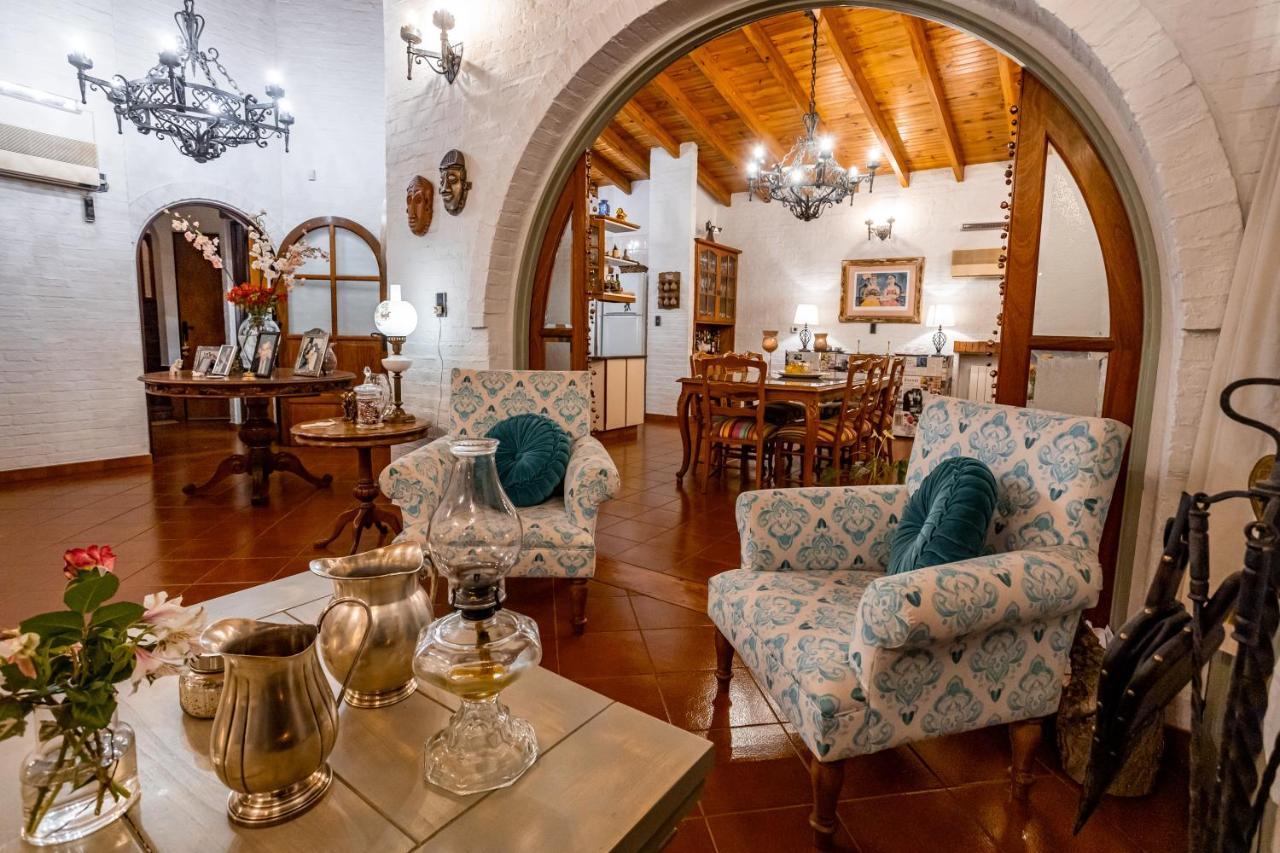 Casona La Chiquita Hotel Chacras de Coria Exterior foto